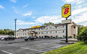 Super 8 By Wyndham Independence Kansas City